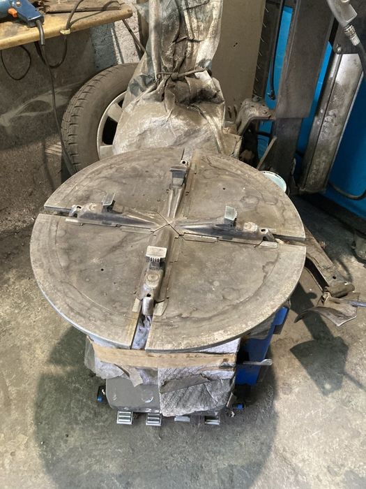 Оборудване за гуми...