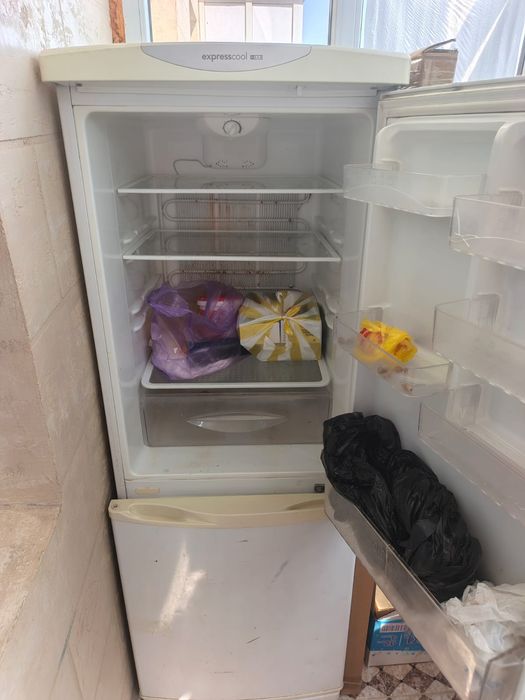 Продам холодильник