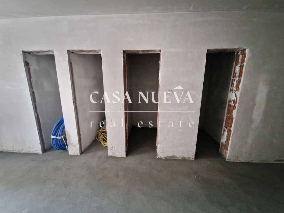 Продава се Магазин в София, Надежда 4 - 140 кв.м за 3300 €/кв.м - Снимка #4