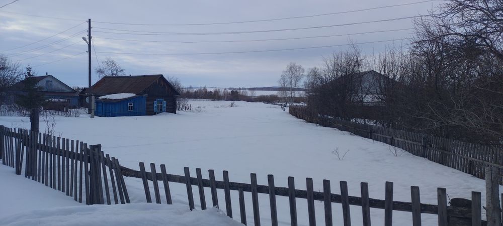 Земельный участок