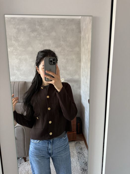 Продам одежду куртки,джинсы,кардиган