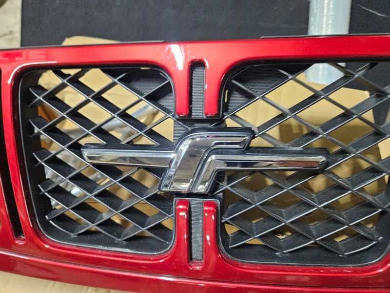 Решетка радиатора Subaru Forester SF5
