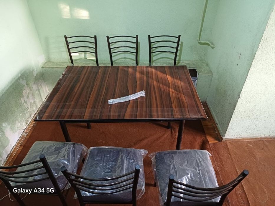 Продам чиланзар 22. Двух комнатная.  Разделка.  Балкон 2*6