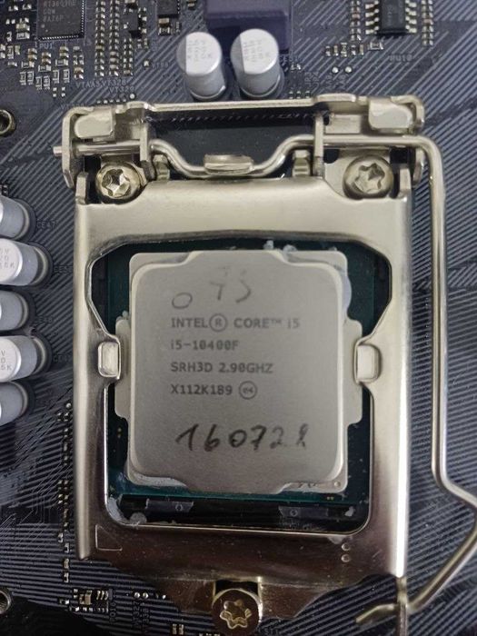 Комплект: Asrock H470M-HVS + Intel Core i5-10400F. Кулер в подарок.