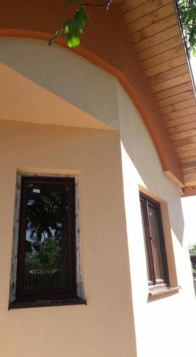 Placări polistiren și vată minerală