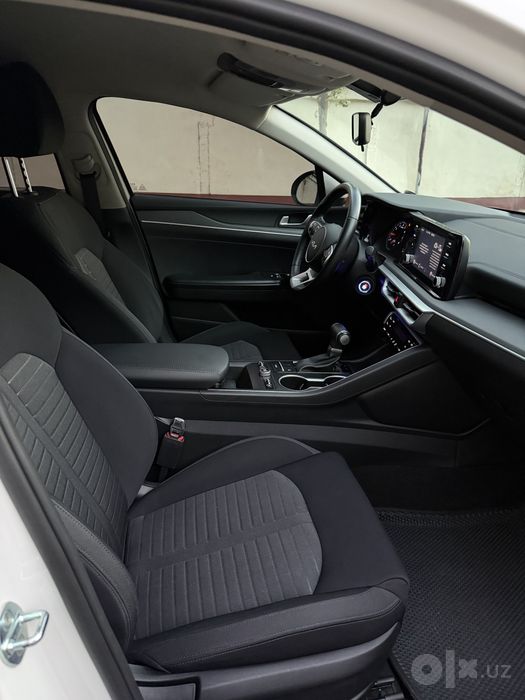 Kia k5 1 chi pozitsya
