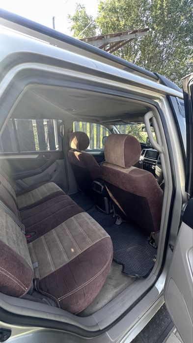 Toyota 4runner автомобиль