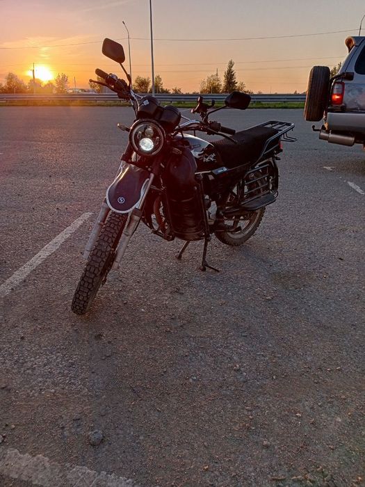 Мотоцикл 150 куб