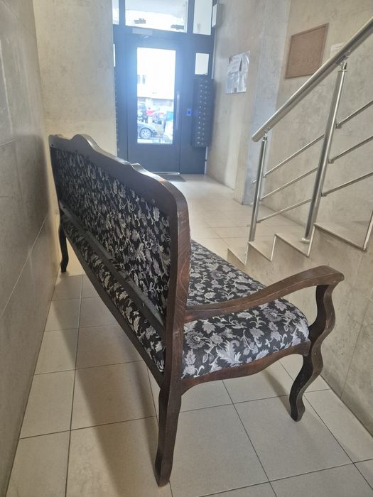 Ретро фотьойли и диван