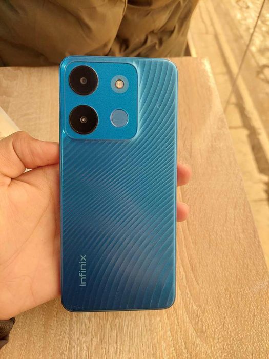 Infinix smart 7 64/7