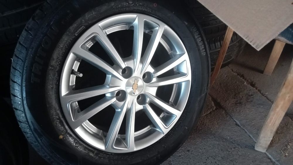 Новая диска новая шина кобальт р4