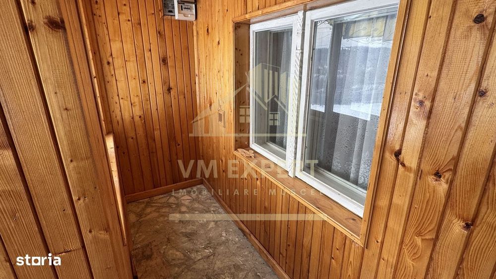 Casă 4 Camere Teren 3038 Mp Albeștii  De Muscel