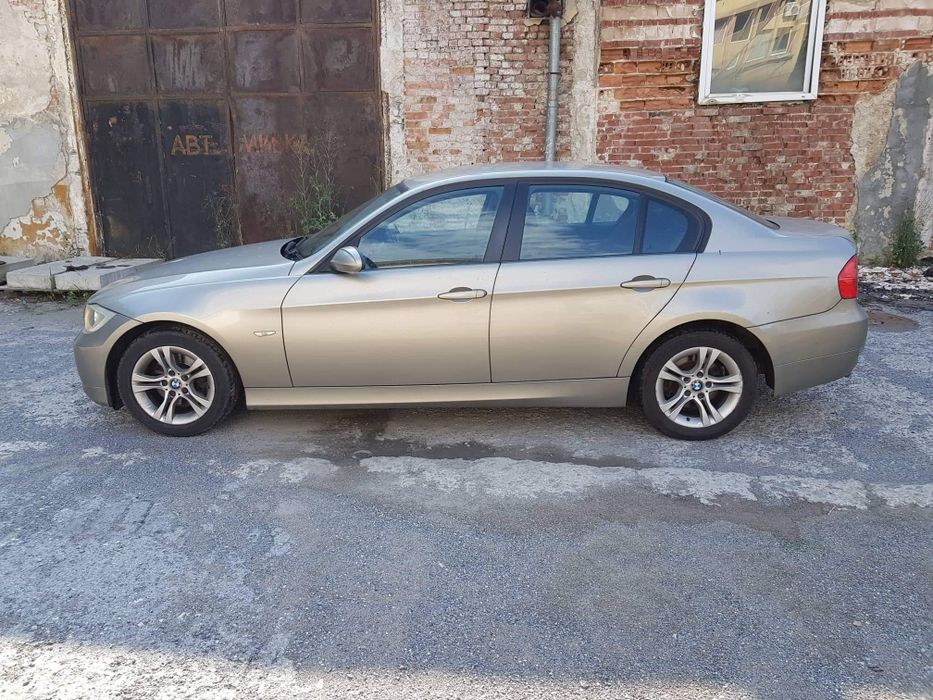 BMW E90 320d 177кс N47 ръчка седан НА ЧАСТИ!