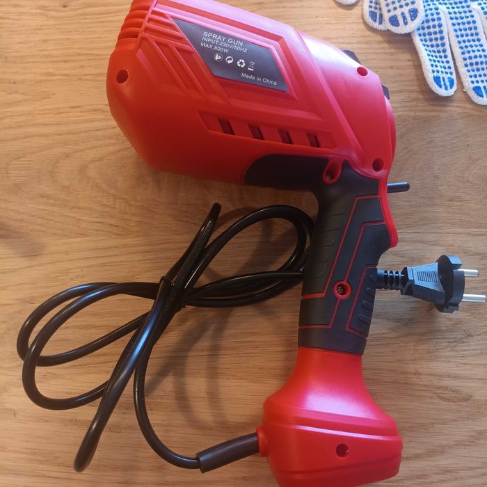 НОВ! Електрически пистолет за боядисване 700W, 1200 мл, 4 медни дюзи