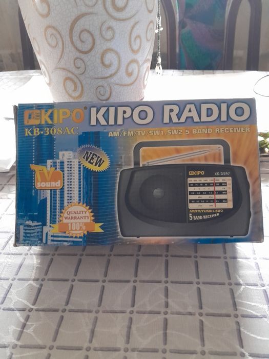 Продам  радиоприемник, новый