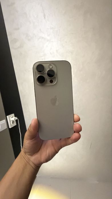 Айфон (iphone) 16 про 256 гб