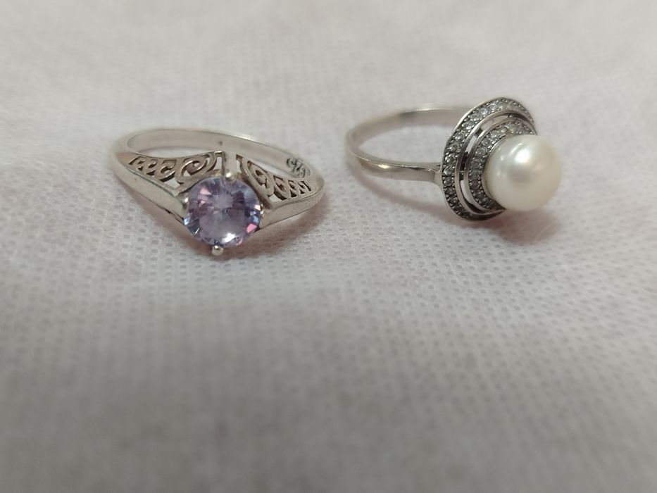 Kumush abuchalni uzuklar sotiladi