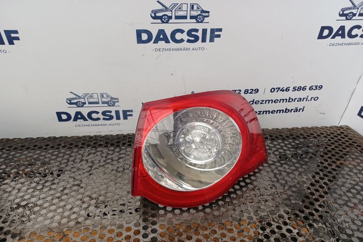Lampa / Tripla stop dreapta pe aripa Volkswagen VW Passat B6