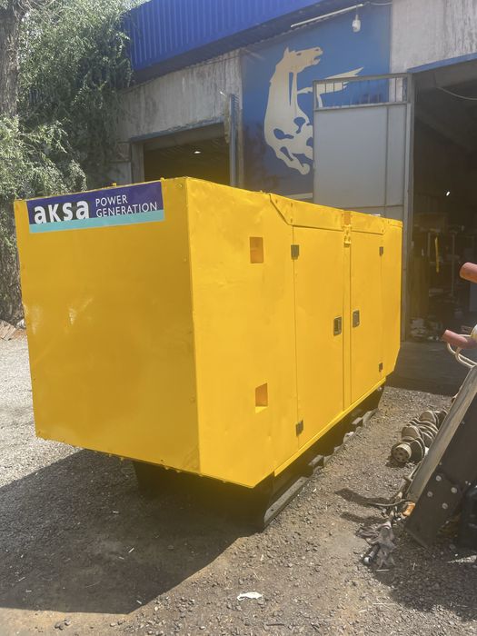 Дизнльный генератор 137 кВа двигатель cummins