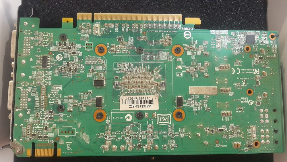 Видеокарта Geforce GTX560SE 1Gb