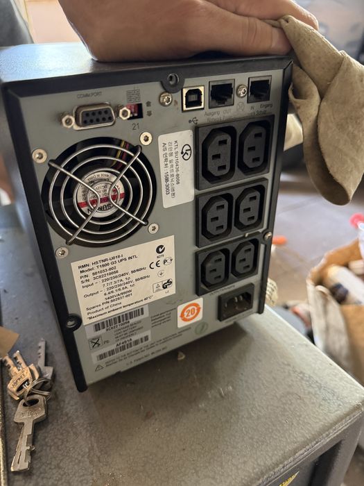 UPS HP T1500 G3 бесперибойник старый