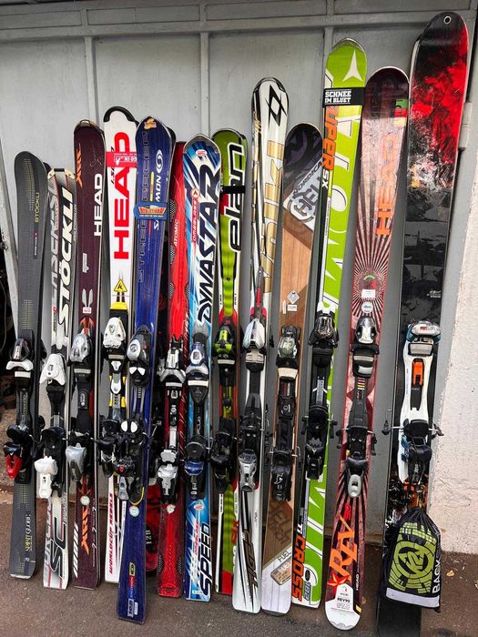 Skiuri de vanzare