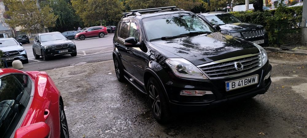 Vând Ssangyong Rexton W 2014 full options