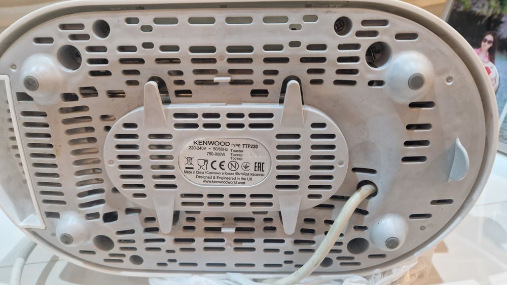Продам тостер Kenwood в идеальном состоянии