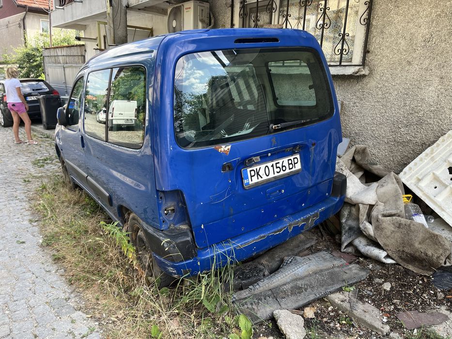 Пежо партнер на части