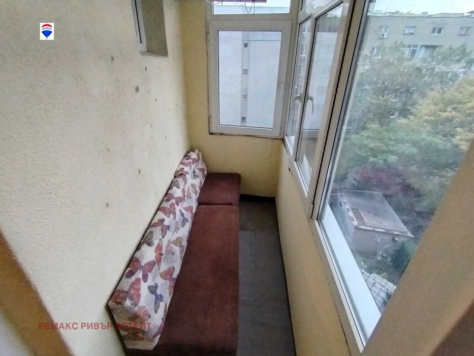 Дава се под наем Двустаен апартамент в Русе, Широк център - 60 кв.м за 255 € - Снимка #6