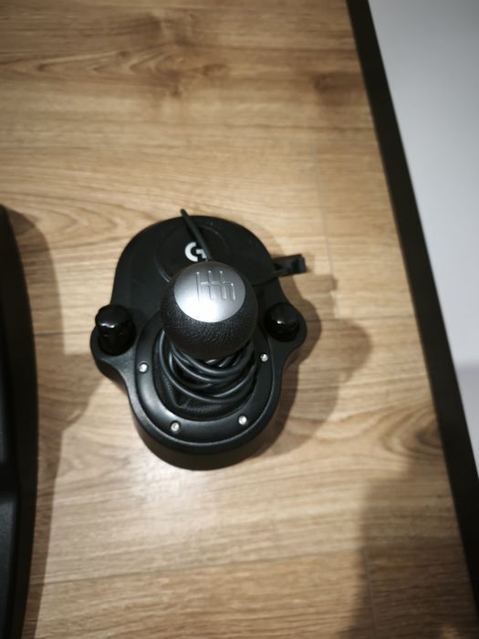 Logitech G923 TrueForce + Shifter