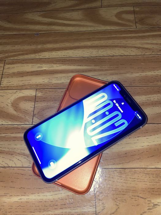 iphone 11 с гарантий