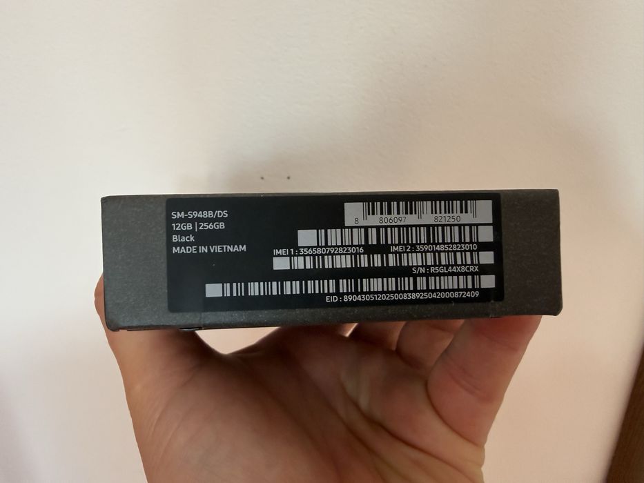Samsung Galaxy S26 Ultra, 256 gb, 12 gb ram, Black, nou la cutie