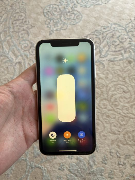 Айфон 11 64гб срочно!!