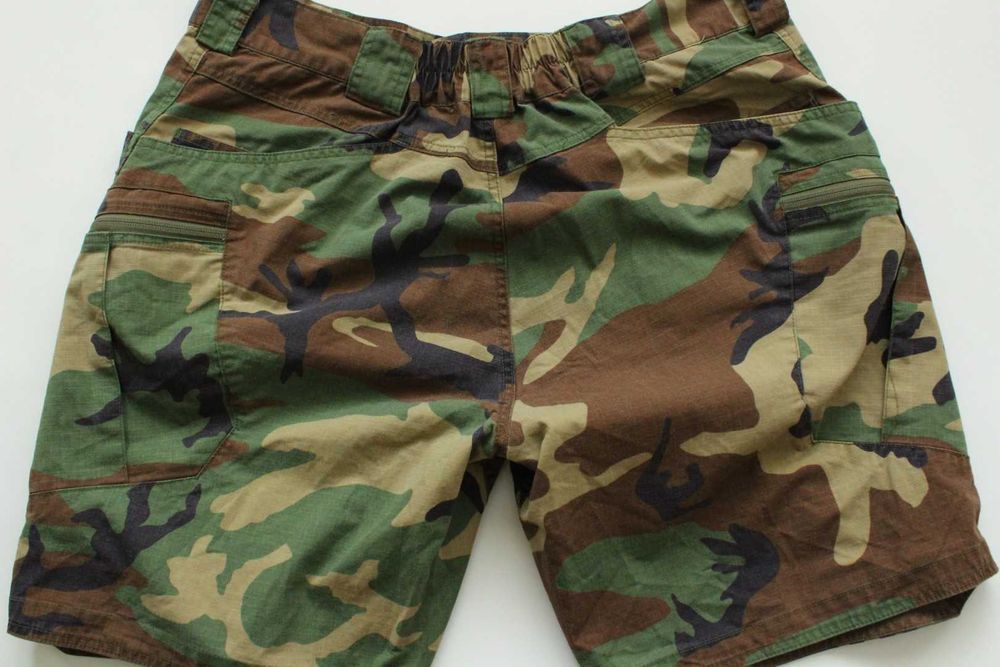 HELIKON-TEX - мъжки къси тактически панталони, размер XL-XXL