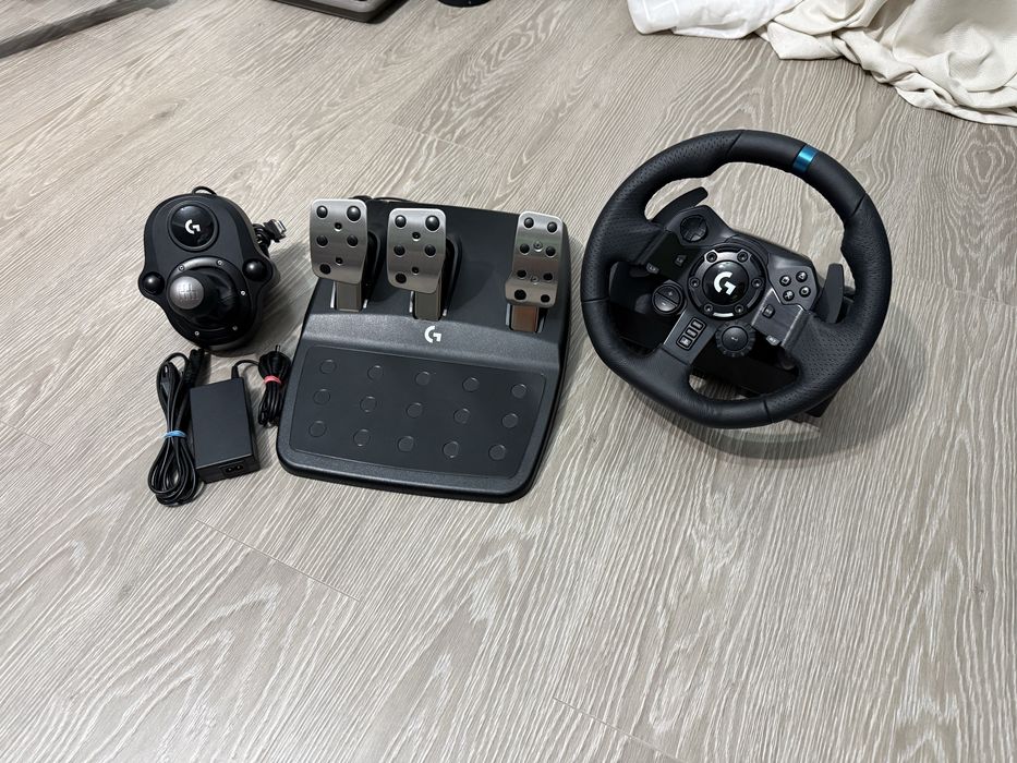 Volan logitech g923 true force