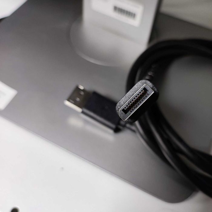 Монитор 24'DELL P2419H