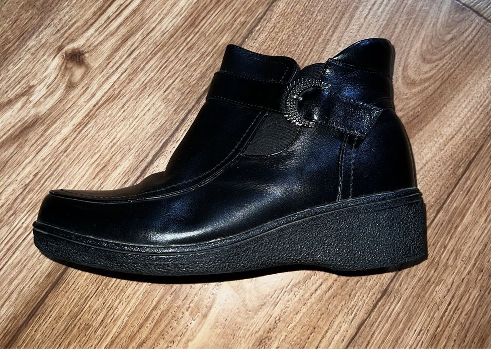 Женская обувь