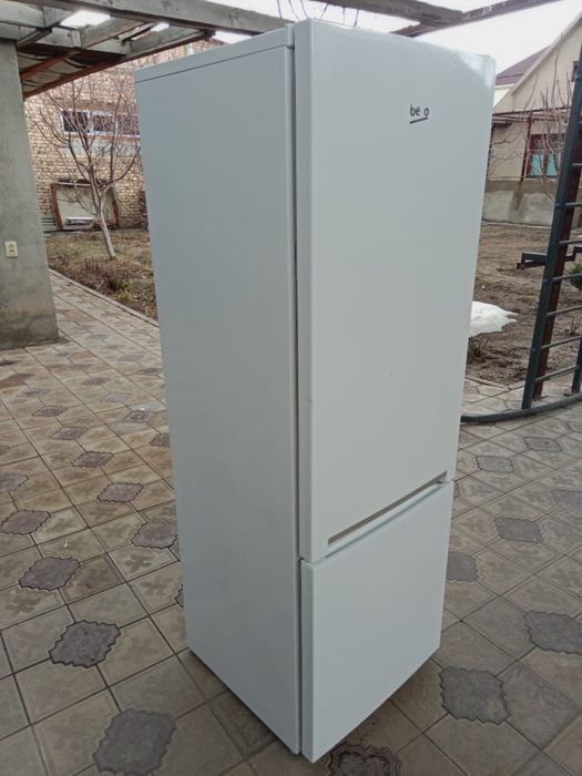 Холодильник продается