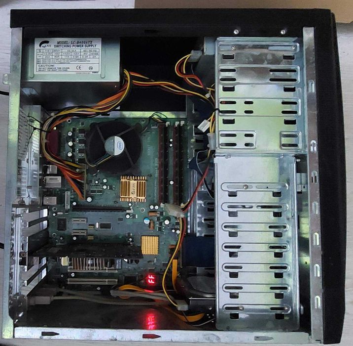 Продавам компютър Core2Duo 6320, RAM4GB