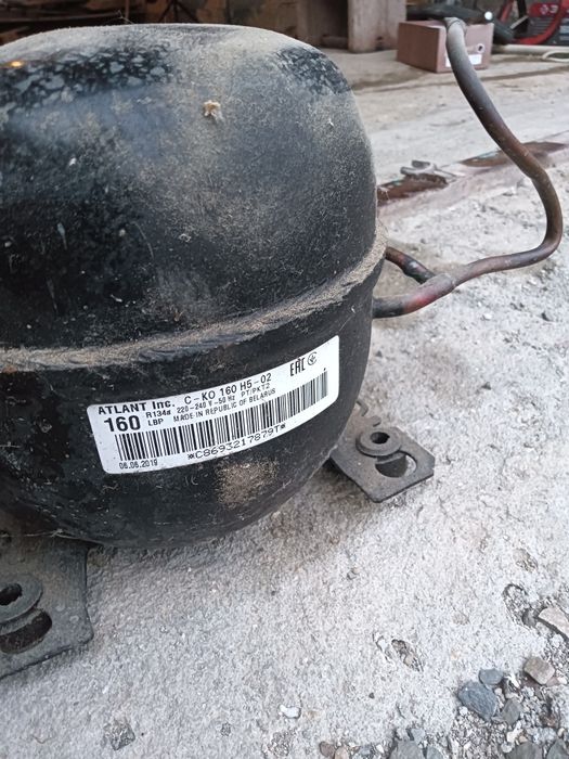 Компрессор холодильника