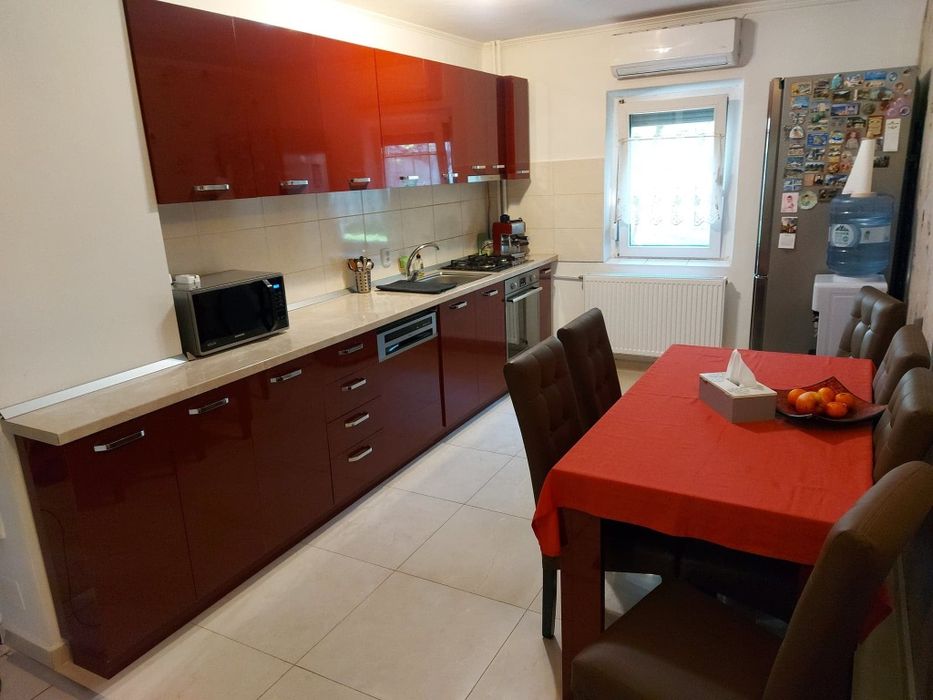 Apartament 3 camere PC - Parter -mobilat si utilat