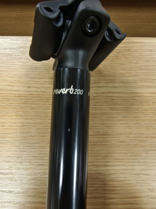 Хидравлични колчета/дропъри Rock Shox Reverb Stealth 31.6mm125,150,200
