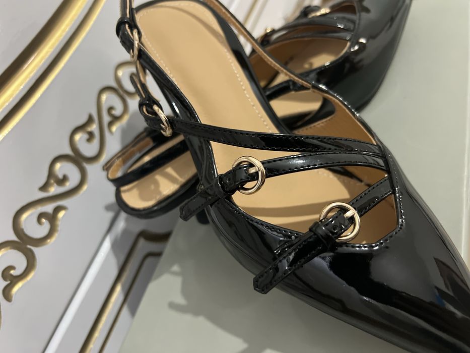 Туфли 33 размер от миу-миу