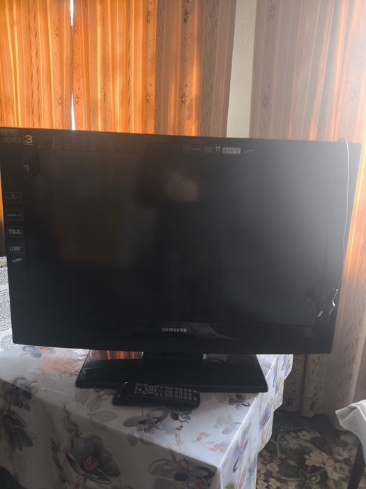 Продам телевизор Samsung