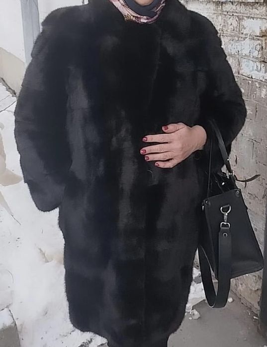 Продам норковую шубу