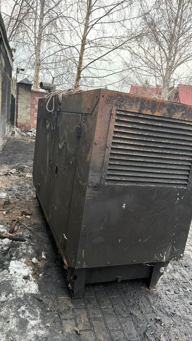 Продам генератор на запчасти