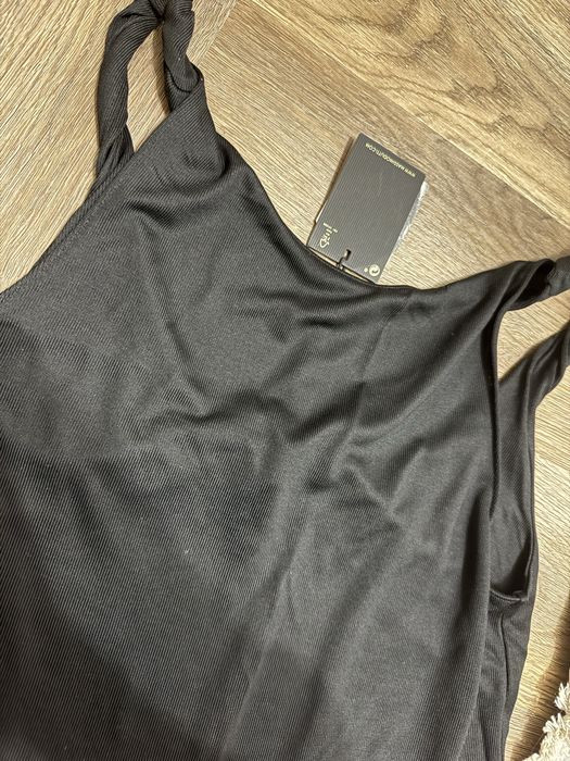 Продам новое платье massimo dutti