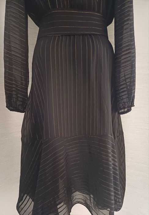 Massimo Dutti елегантна черна рокля, размер 40