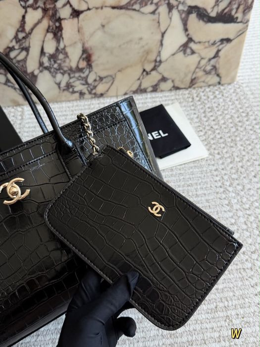 Geanta Chanel shopping bag piele naturala pe comanda